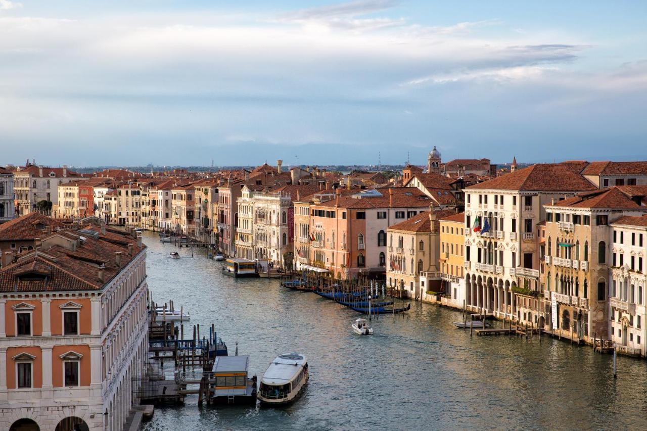 Апартаменты Italiahaus - Ca' Olivo Loft With Canal View In Rialto Венеция Экстерьер фото