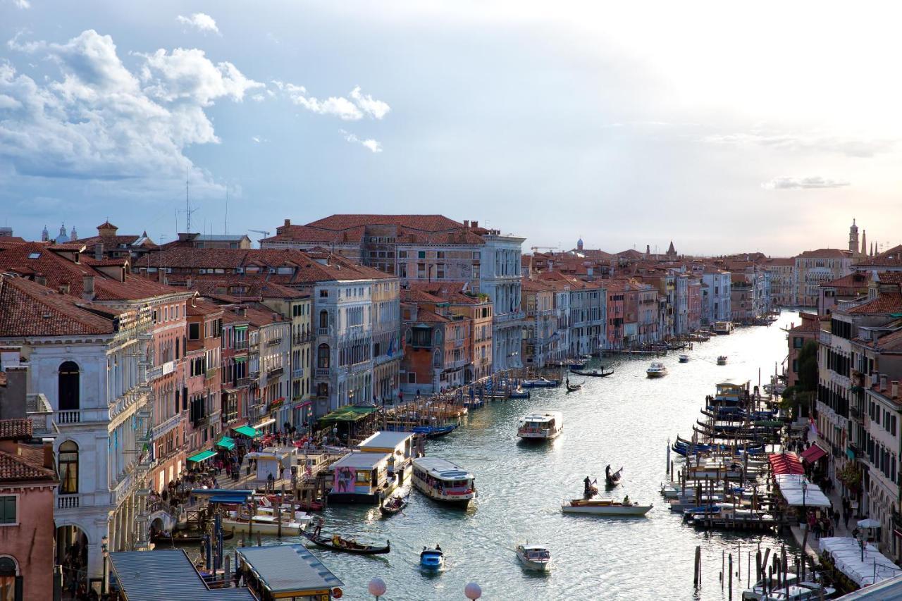 Апартаменты Italiahaus - Ca' Olivo Loft With Canal View In Rialto Венеция Экстерьер фото