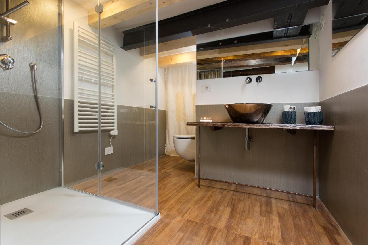 Апартаменты Italiahaus - Ca' Olivo Loft With Canal View In Rialto Венеция Экстерьер фото
